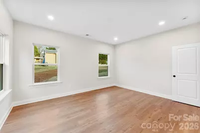 1554 7th Avenue Drive SW, Hickory, NC 28602 - Photo 25