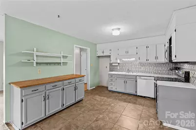 115 Pineview Court, Statesville, NC 28625 - Photo 11