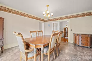 1244 21st St NE, Hickory, NC 28601 - Photo 11