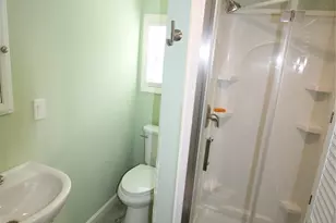 112 E Hartford Ave E, Bessemer City, NC 28016 - Photo 15