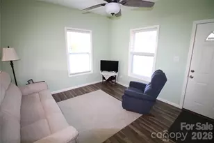 112 E Hartford Ave E, Bessemer City, NC 28016 - Photo 7