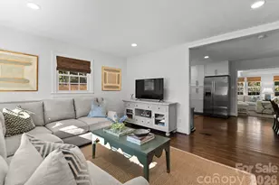 1811 Wedgedale Dr, Charlotte, NC 28210 - Photo 5