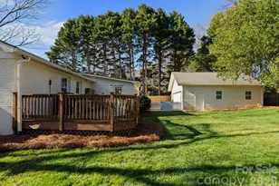 1811 Wedgedale Dr, Charlotte, NC 28210 - Photo 33