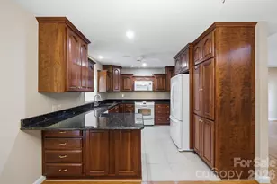 10 Iswa Dr, Taylorsville, NC 28681 - Photo 11