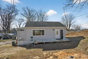 105 Countryside Dr SW, Lenoir, NC 28645 - Photo 35