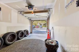 8144 Christmas Ct, Charlotte, NC 28216 - Photo 19