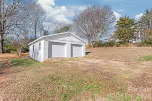 1206 Wiscassett St, Albemarle, NC 28001 - Photo 17