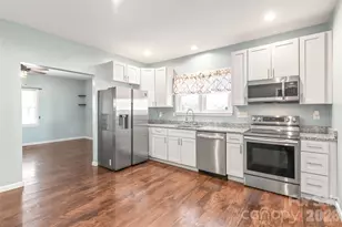 1206 Wiscassett St, Albemarle, NC 28001 - Photo 7