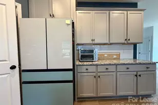 14036 Canemeadow Dr, Charlotte, NC 28278 - Photo 11