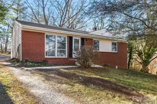 51 W Chapel Rd, Asheville, NC 28803 - Photo 1