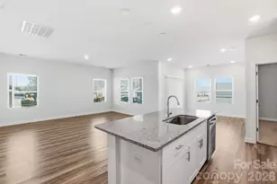 4526 Bright Rd, Charlotte, NC 28214 - Photo 11