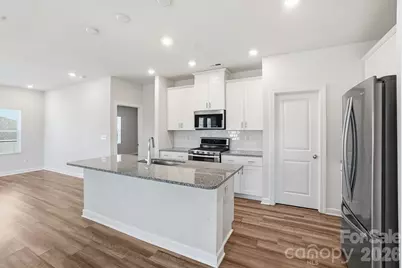 4526 Bright Road, Charlotte, NC 28214 - Photo 3