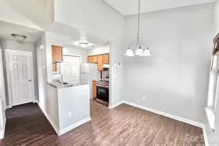 8119 Tremaine Ct, Charlotte, NC 28227 - Photo 7