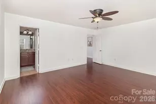 14038 Pinyon Pine Ln, Charlotte, NC 28215 - Photo 17