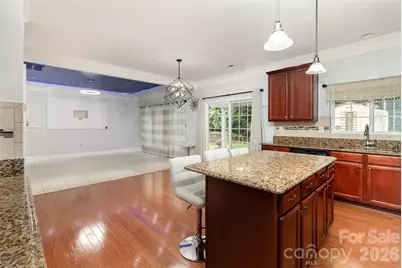 14038 Pinyon Pine Lane, Charlotte, NC 28215 - Photo 5
