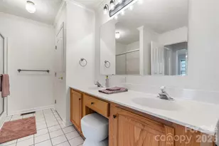 61 Rhododendron Dr, Brevard, NC 28712 - Photo 29