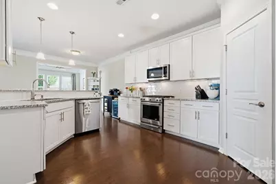 4142 Park South Station Boulevard, Charlotte, NC 28210 - Photo 5