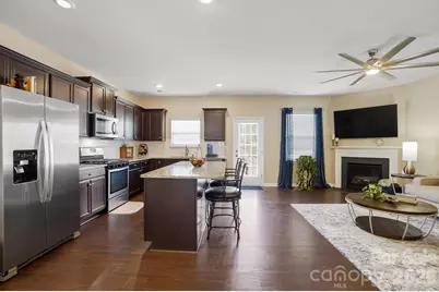 10630 Bradstreet Commons Way, Charlotte, NC 28215 - Photo 9