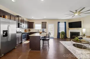 10630 Bradstreet Commons Way, Charlotte, NC 28215 - Photo 9