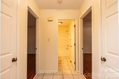 5284 Lisa Lane, Hickory, NC 28602 - Photo 27