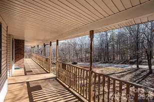 5284 Lisa Ln, Hickory, NC 28602 - Photo 5