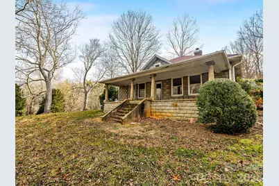 385 Chunns Cove Road, Asheville, NC 28805 - Photo 5