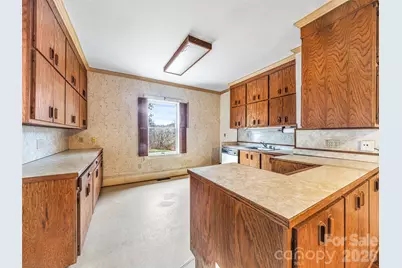 385 Chunns Cove Road, Asheville, NC 28805 - Photo 11