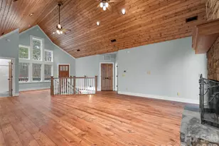 472 Cardinal Rd, Brevard, NC 28712 - Photo 17