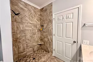 14608 Via Sorrento Dr, Charlotte, NC 28277 - Photo 17