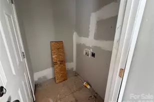 2427 Carmine St, Charlotte, NC 28206 - Photo 33