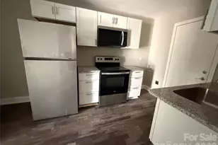 2427 Carmine St, Charlotte, NC 28206 - Photo 21