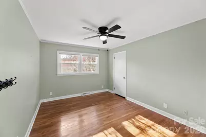 501 Eastwood Drive, Gastonia, NC 28054 - Photo 17