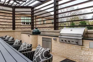 2426 Vail Ave, Charlotte, NC 28207 - Photo 7