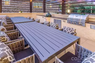 2426 Vail Ave, Charlotte, NC 28207 - Photo 11