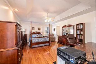 2576 Rolling Ridge Dr, Hickory, NC 28602 - Photo 25