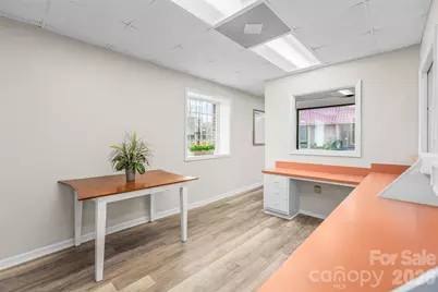 106 N Mountain Street, Cherryville, NC 28021 - Photo 9