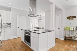 1700 Westbrook Dr, Charlotte, NC 28208 - Photo 15