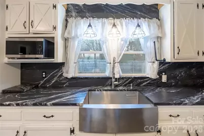 2276 Shady Grove Road, Connelly Springs, NC 28612 - Photo 3