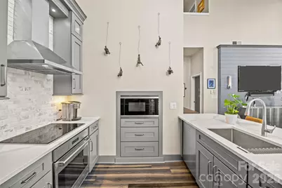 115 E Park Avenue #101, Charlotte, NC 28203 - Photo 11