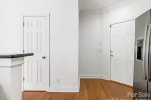 123 S Summit Ave, Charlotte, NC 28208 - Photo 3