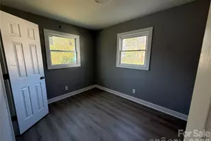 2232 Alma Ct, Charlotte, NC 28206 - Photo 11