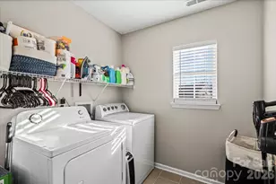 13715 Rutherglen Ct, Charlotte, NC 28213 - Photo 33