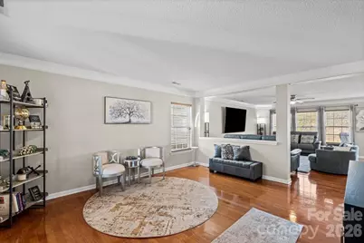 13715 Rutherglen Court, Charlotte, NC 28213 - Photo 7