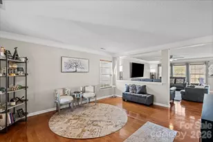 13715 Rutherglen Ct, Charlotte, NC 28213 - Photo 7