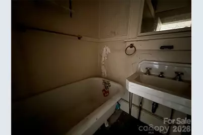 24 Dysart Street, Asheville, NC 28806 - Photo 15