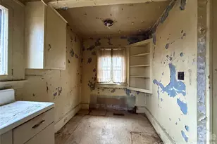 24 Dysart St, Asheville, NC 28806 - Photo 17