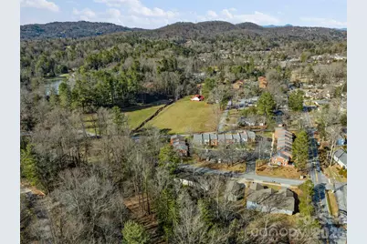 1411 Kensington Road, Hendersonville, NC 28791 - Photo 39