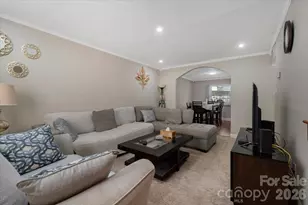 7920 Shady Oak Trail, Charlotte, NC 28210 - Photo 3