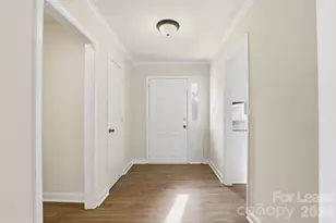 7224 Hackberry Ln, Charlotte, NC 28226 - Photo 7