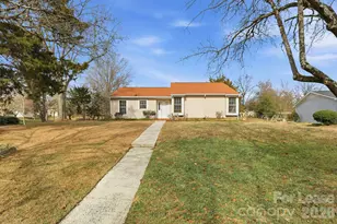 7224 Hackberry Ln, Charlotte, NC 28226 - Photo 33